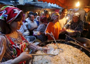 US continues to play Xinjiang card with Uygur bill despite high-level talks