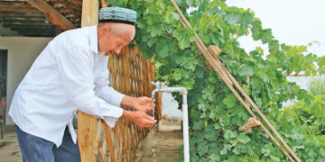 All impoverished households in Xinjiang connected to safe tap supplies