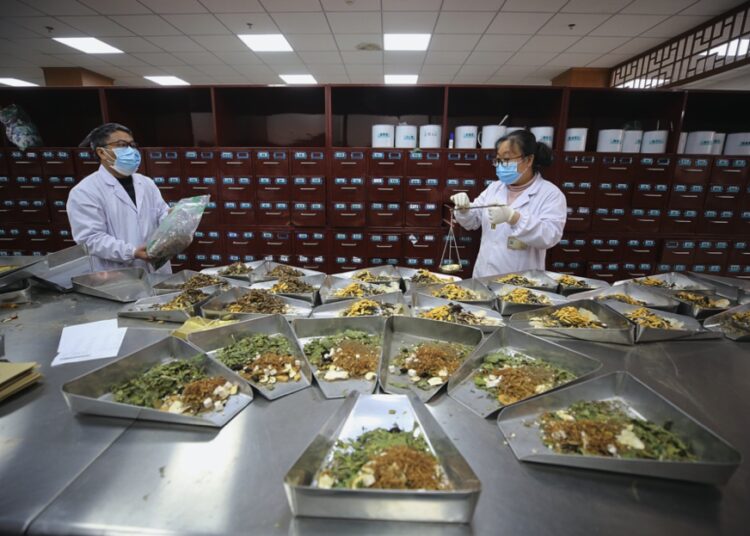TCM contributing its power to building community of common health for mankind