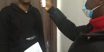 Nigerian student studying in China enjoys rewarding volunteer work in COVID-19 fight