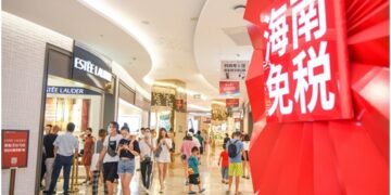 Hainan sees significant rise in offshore duty-free shopping after policy upgrade