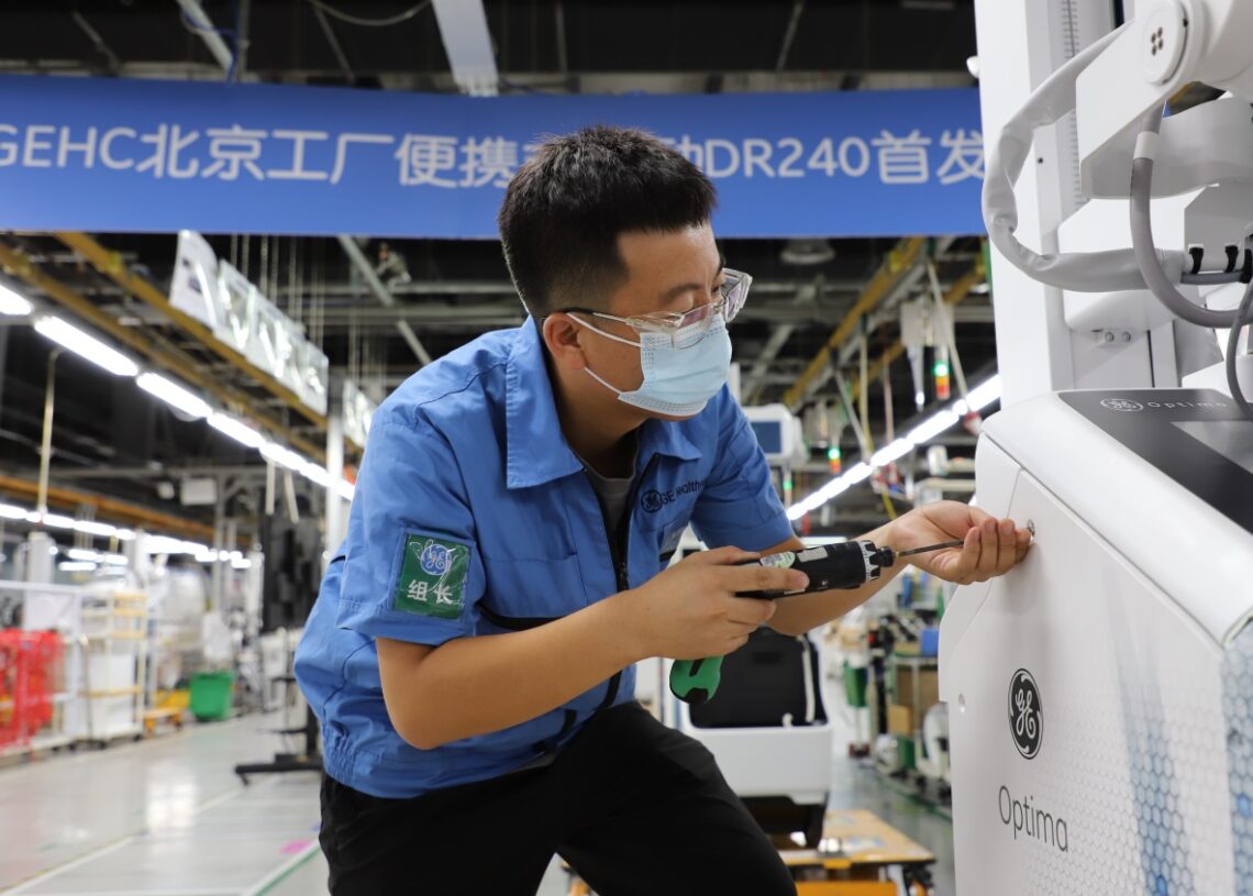 Laws of economics bring foreign capital closer to China