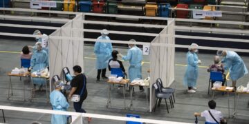 Hong Kong launches massive COVID-19 screening program