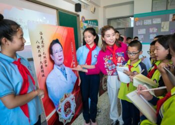China always puts people first, values people’s lives most