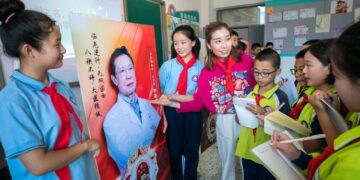 China always puts people first, values people’s lives most