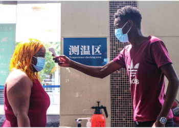 Foreign students in Wuhan cherish dawned fall semester, confident in campus anti-epidemic measures