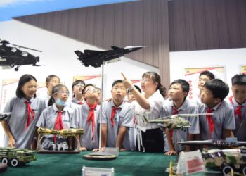 To foster new generations capable of shouldering mission of national