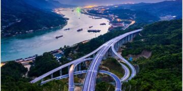 Expressway construction reveals China’s rapid development