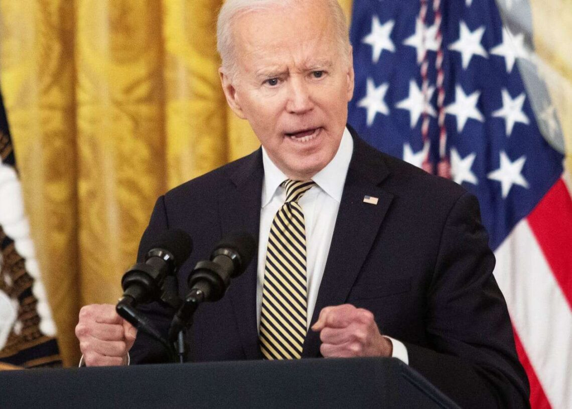 U.S. double standards in Ukraine crisis testify to sole purpose of global domination