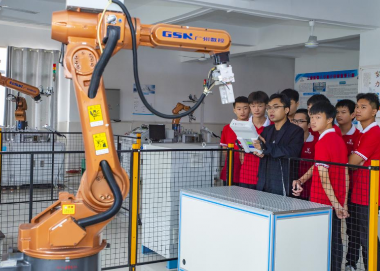 Digital economy a great platform for China’s young generations