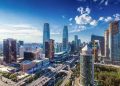 China unswervingly follows path of peaceful development