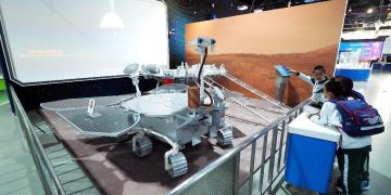 China writes new chapter in space exploration