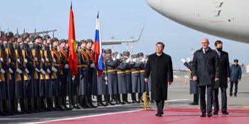 China to continue to play constructive role for political settlement of Ukraine issue