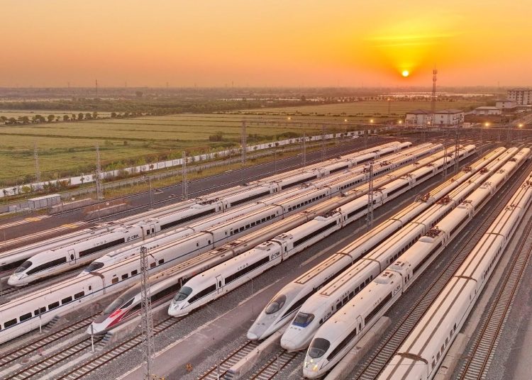 Tourism boom during May Day holiday mirrors China’s transport strength