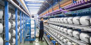 China’s H1 foreign trade hits record high