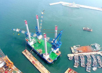 China sees rapid offshore wind power development