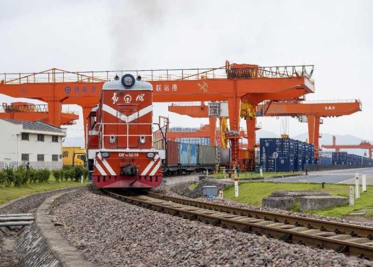 China-Europe freight trains write new chapters of Silk Road cooperation