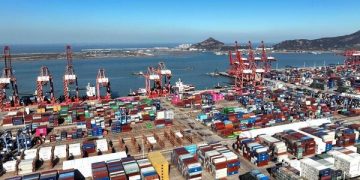 China advances RMB internationalization