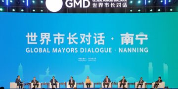 Chinese, Asean Mayors Join Discussion for Stronger Vitality of Development