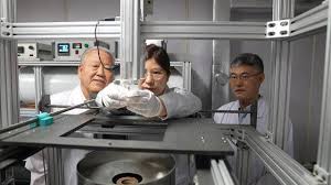 Organized research model accelerates breakthroughs in moon’s far side