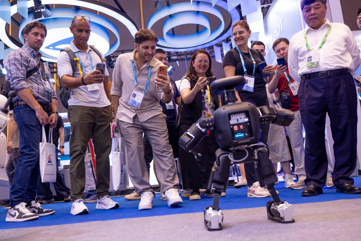 Smart innovations take center stage at Canton Fair
