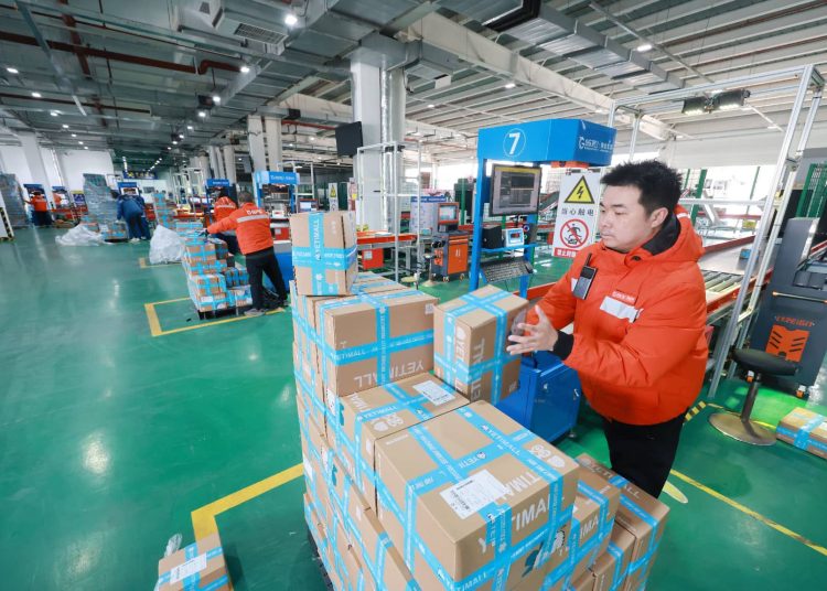 Global surge of Chinese running shoes mirrors upgrades of China’s service sector