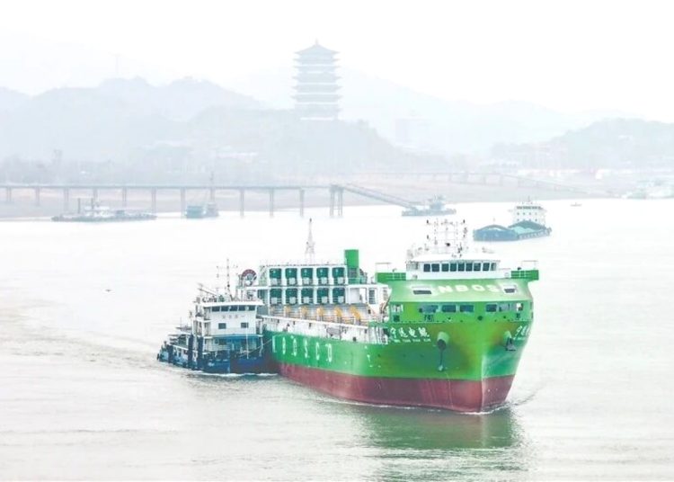 Smart vessels revolutionize port operations across China