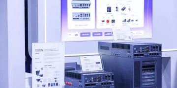 Digital intelligence accelerates growth of China’s service sector