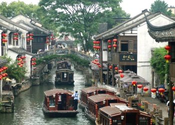 Tourism and culture drive expansion of China’s service consumption