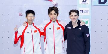 Chinese teen climber shatters speed record at IFSC World Cup