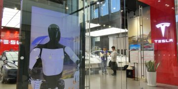 Multinationals deepen engagement in China