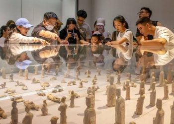 Kiln fires through millennia: Jingdezhen’s porcelain legacy shines for world