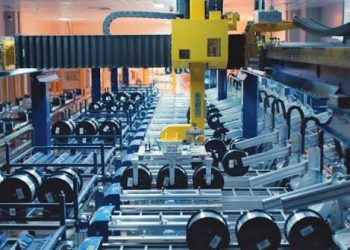 AI drives China’s flagship smart factory for optical fiber