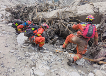China steps up rescue efforts after massive mudslide strikes border port in Xizang
