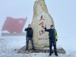 Two German writers retrace the Long March by bicycle